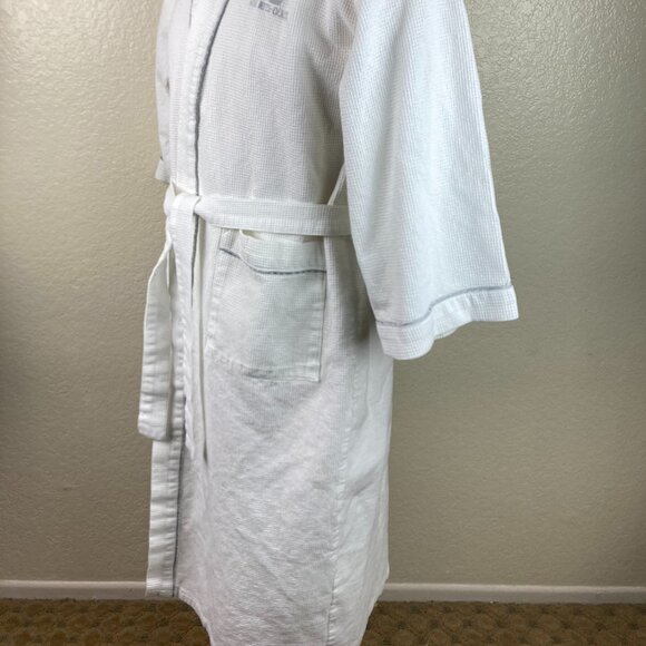 The Ritz Carlton Waffle White Mid-calf length Robe Pockets Gray Trim One Size - Picture 6 of 11